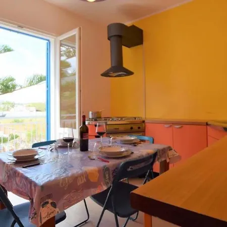 La Palmetta A * 산비토로카포